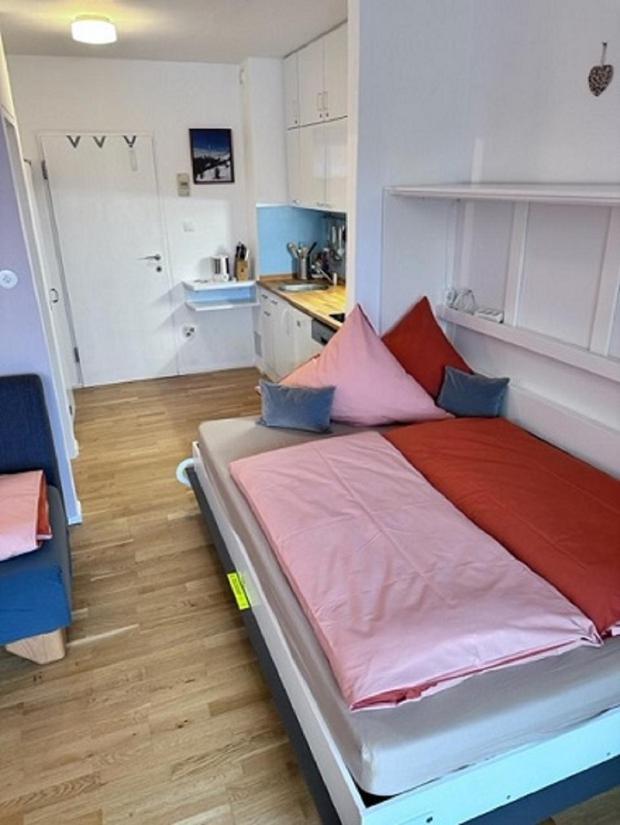 Appartement Doris Mit Hallenbad Und Sauna By Monicare Зефельд-ін-Тіроль Екстер'єр фото